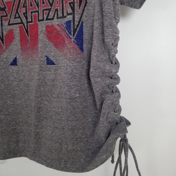 Def Leppard Cut-Out Lace-up Graphic T Shirt - Picture 4 of 8